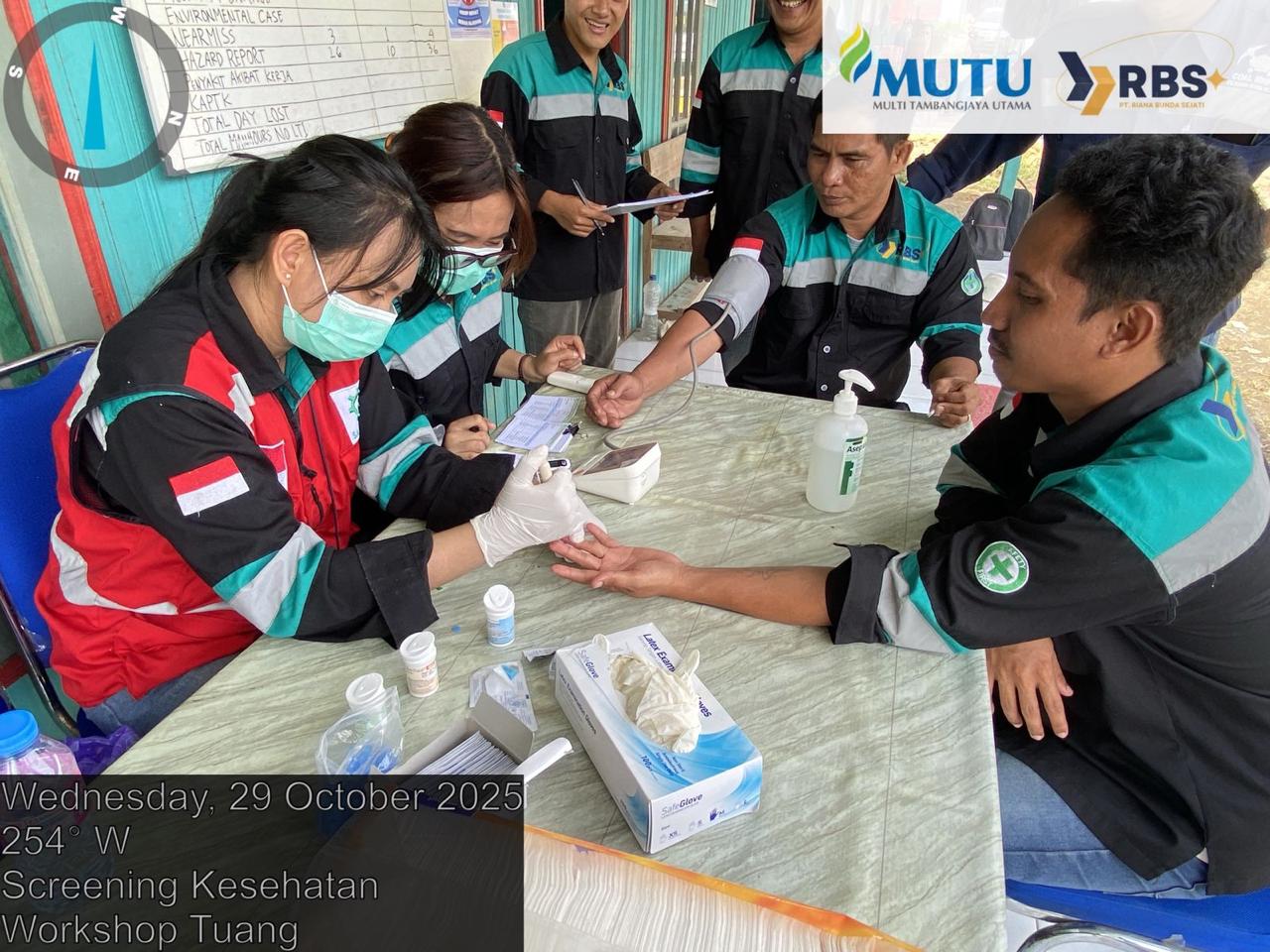 Screening Kesehatan Karyawan di Workshop Tuang